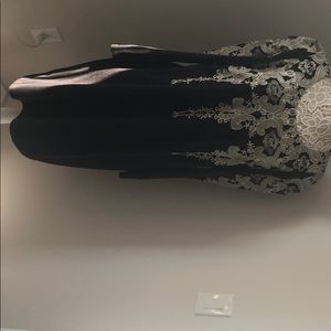 Long sleeve black detailed dress